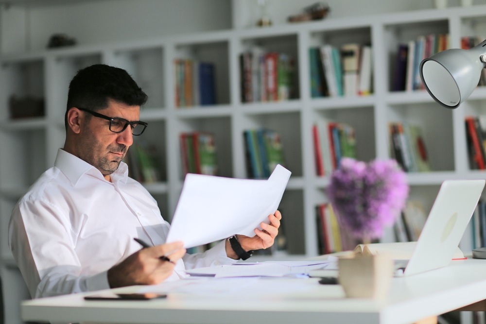 sustainable business growth begins with analaysing your SWOT
